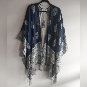 Abercrombie & Fitch Blue & Cream Boho Paisley Kimono Shawl Poncho with Fringe